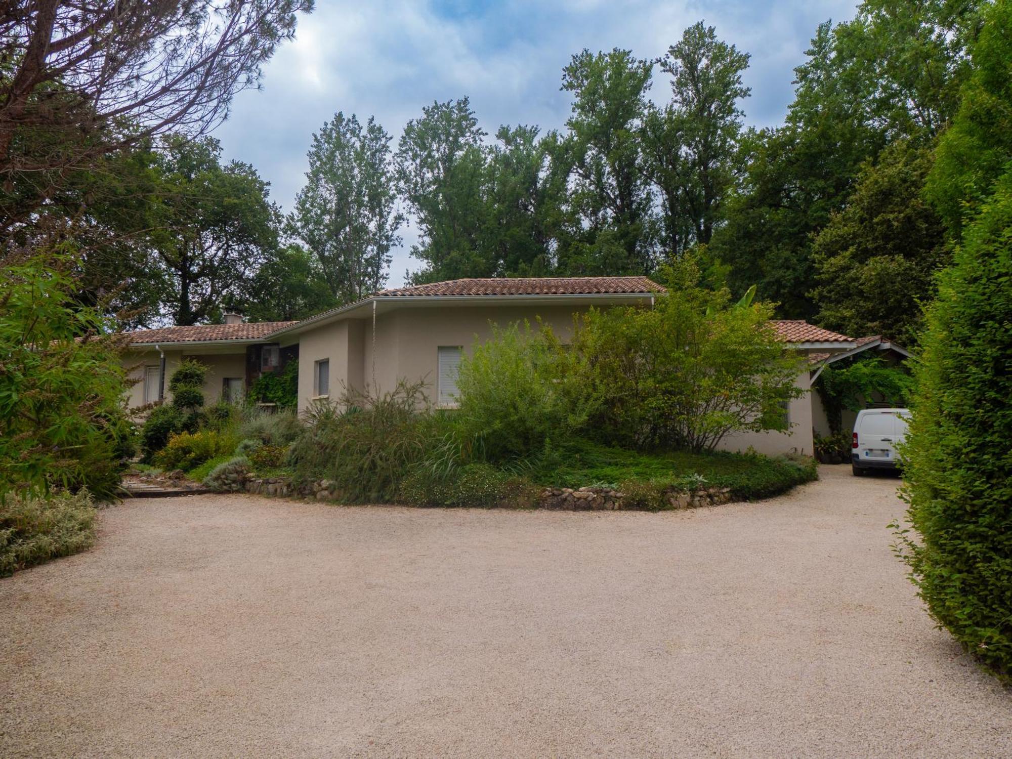 Chambre D'Hotes Au Calme Avec Spa Nérac Exterior foto